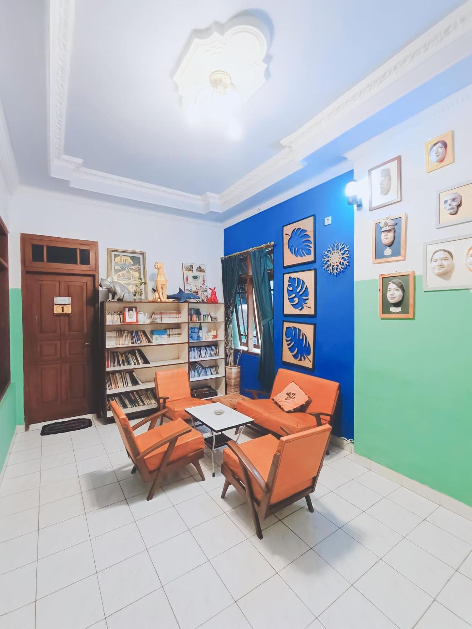 Glory Homestay Джокьякарта Экстерьер фото